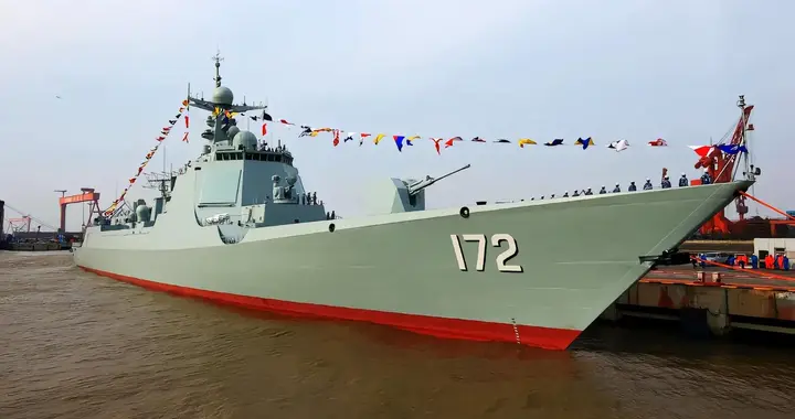 军迷幸福的烦恼，被军迷嫌弃的052D却是全球扛把子顶尖舞者！