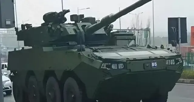 攻城战神器“大八轮坦克”