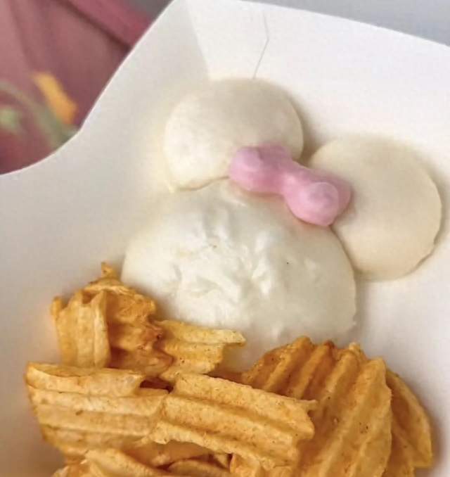 上海迪士尼回应70元“魔法包子”：系乐园统一定价