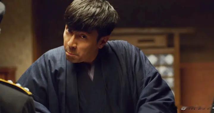 特工演成二愣子！《长河落日》主演成败笔，换成他俩堪称完美！