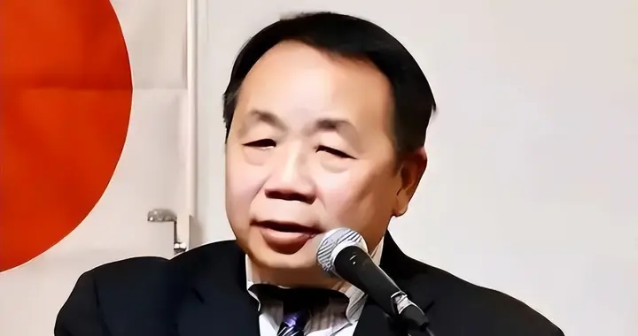 一个大汉奸终于耐不住性子，宣布要在解放军天罗地网下，赴台窜访