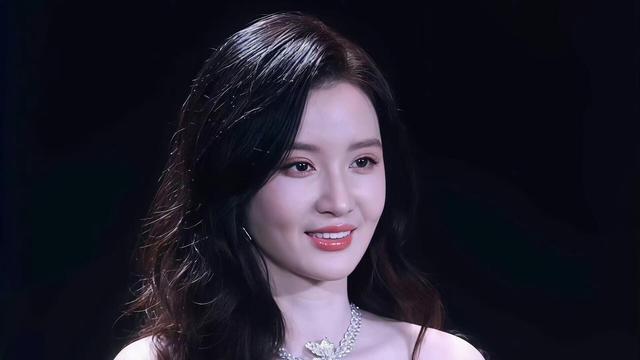 沉浮影视：说实话，张萌输在太把观众当“念