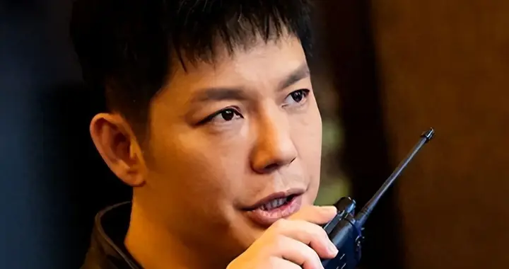 抛妻弃子娶了三！如今前妻却风生水起，如今53岁傅程鹏后悔不？