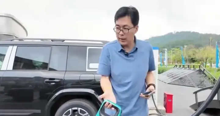 比亚迪报警反被批网络暴力