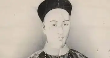1980年光绪墓被打开，尸体脸朝下，左腿被拽断，毛发藏砒霜