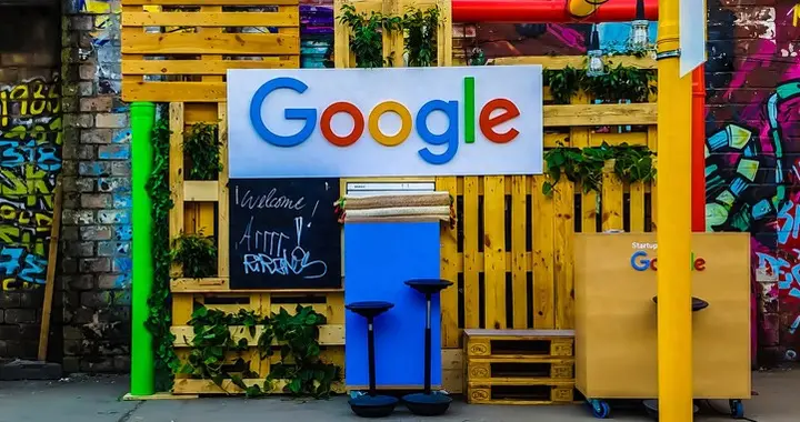 谷歌遭遇最强对手？国产手机“扫地僧”出手，再破 AI 天花板