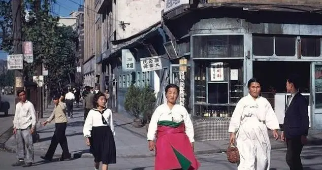 从穷国变发达国家仅用34年，韩国背后这套班底才是真功臣