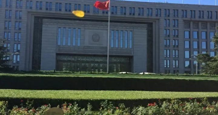 中国朝欧盟狠狠“开了一枪”，布鲁塞尔直接懵了，要找中方问清楚