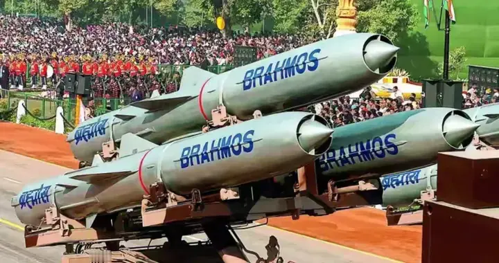 印度锲而不舍20年，鼓捣来鼓捣去印度继续鼓捣布拉莫斯导弹！