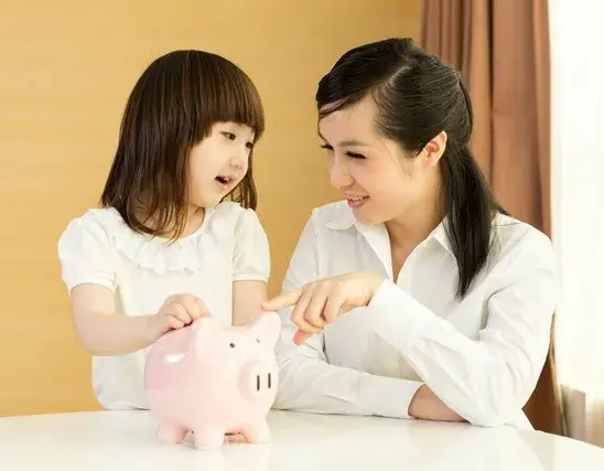 存钱，是妈妈们藏在围裙里的底气