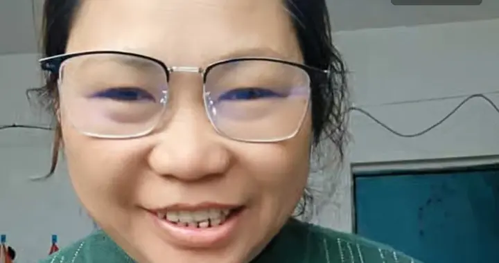 亲妈直播大掀底 揭王晓举真实身世 你敢想 ？认亲时给的卡只有3块6