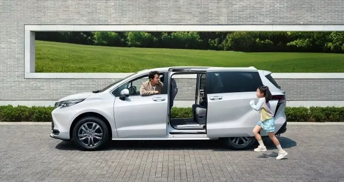 2026国补捡漏指南：赛那入门版首进23万级，MPV市场性价比变天