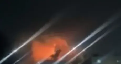 战事升级 || 美以攻击伊朗进入高强度多目标跨区域空袭阶段