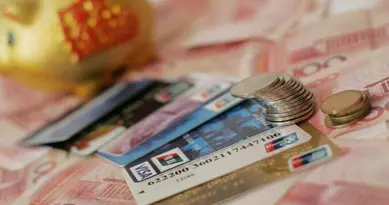 存款越来越多，老百姓却在勒裤腰带，问题出在哪？
