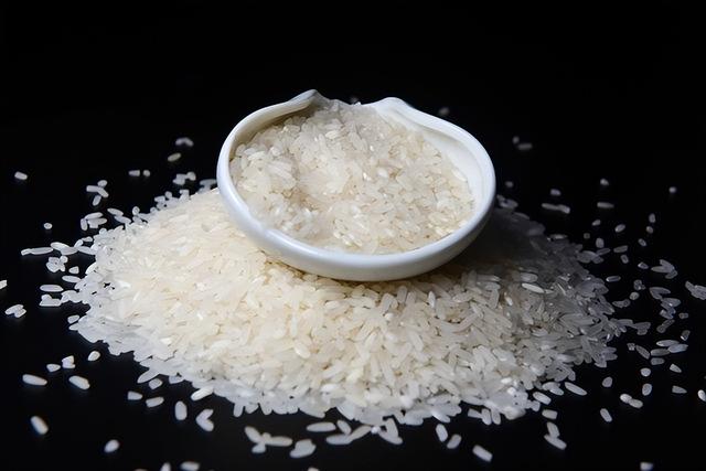 3种米面被多次曝光，经常吃不仅伤肝肾，还会致癌？为你讲清楚！
