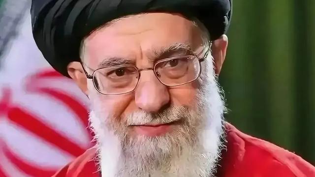 雪地勇攀雪山：伊朗传来新消息！ 2026