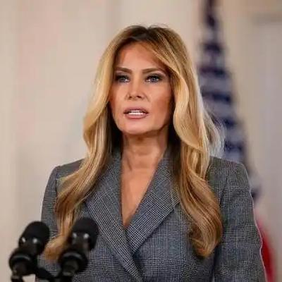 阿凯瞰世界：向来低调避世的梅拉尼娅，竟在