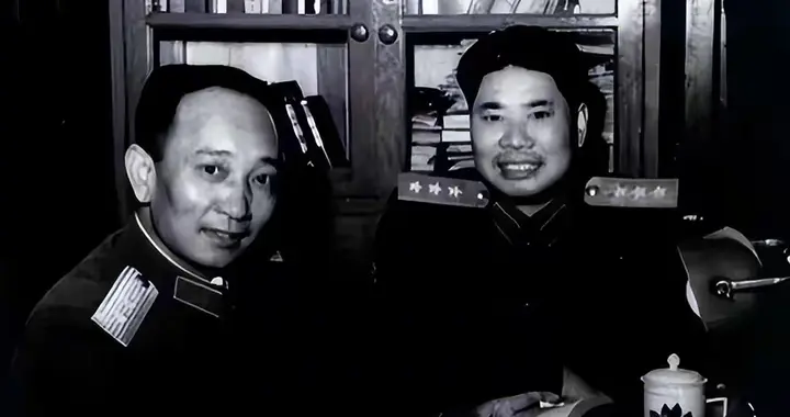 孙继先看到《星火燎原》后找杨得志，说：强渡大渡河怎么这样写呢