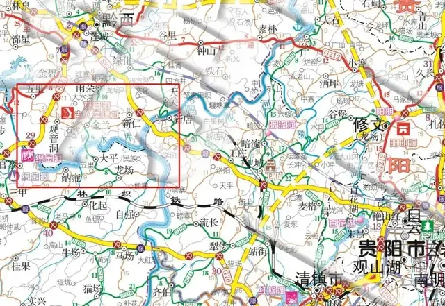 贵州游船侧翻事故：本天气晴朗，为何风雨突袭？