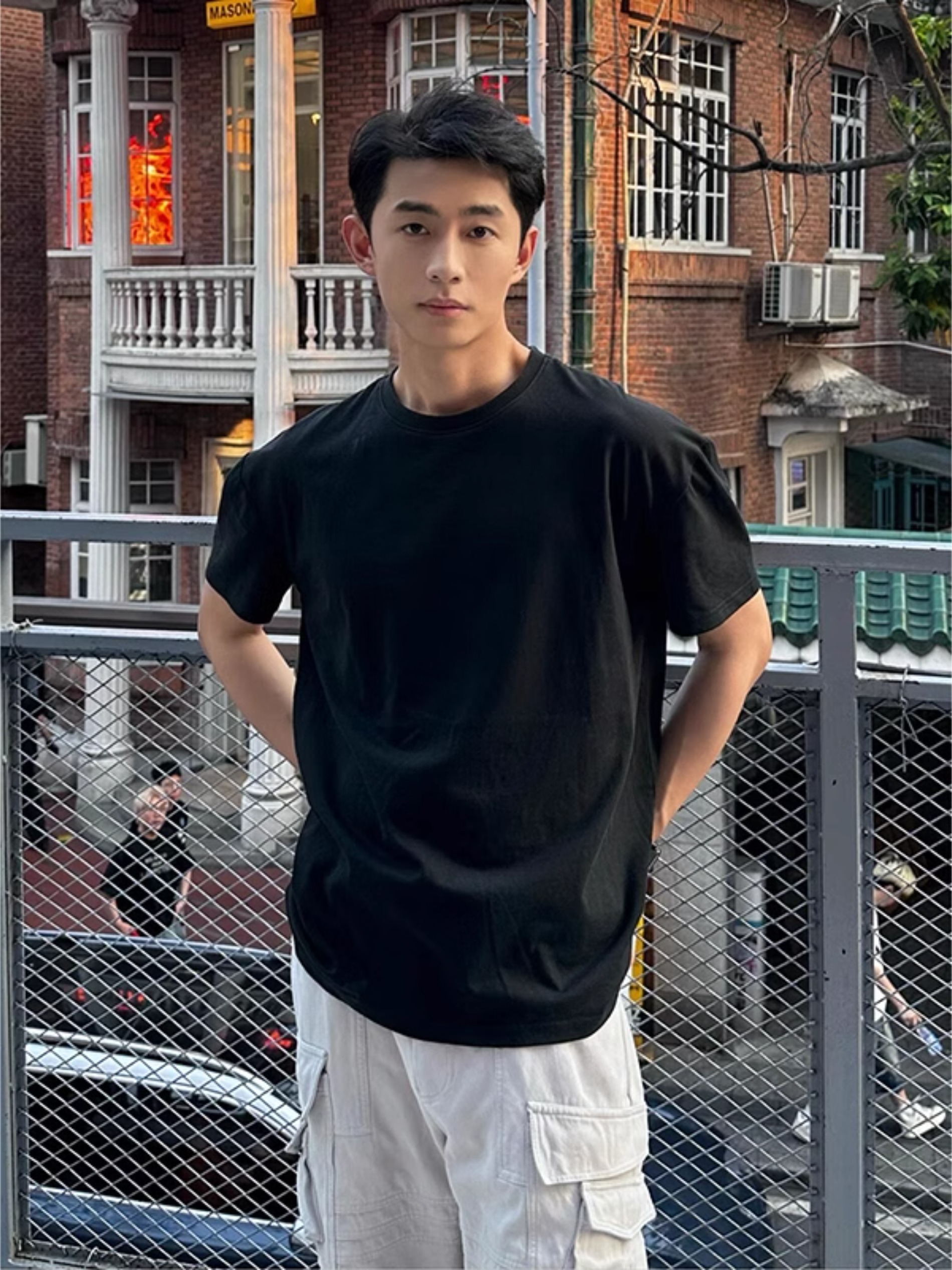 黑色正肩短袖男夏季穿搭小领口五分t恤cl
