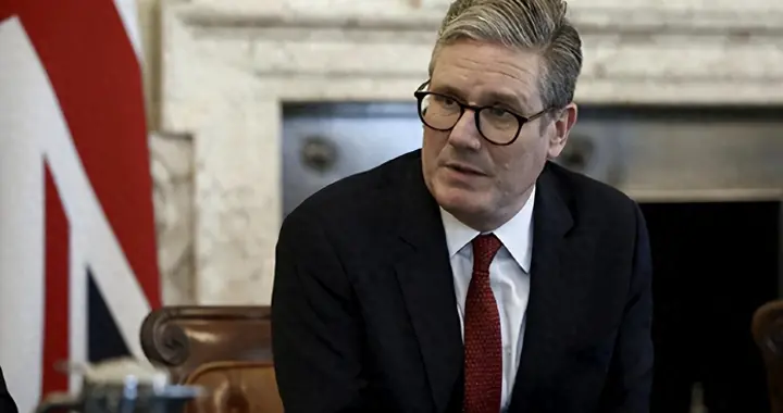 “日不落帝国”落日了，工厂跑路、国家破产，英国为啥越混越惨？