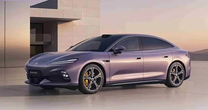 预售31.98万元起：腾势Z9S不仅在定价，更是在立新规矩？