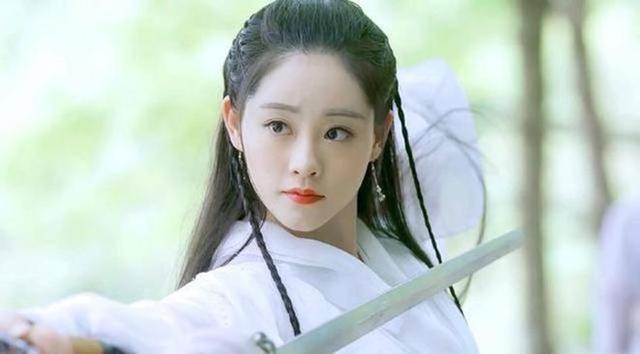 《倚天》到底谁才是第一女主角？郭襄、殷素素、周芷若、赵敏？