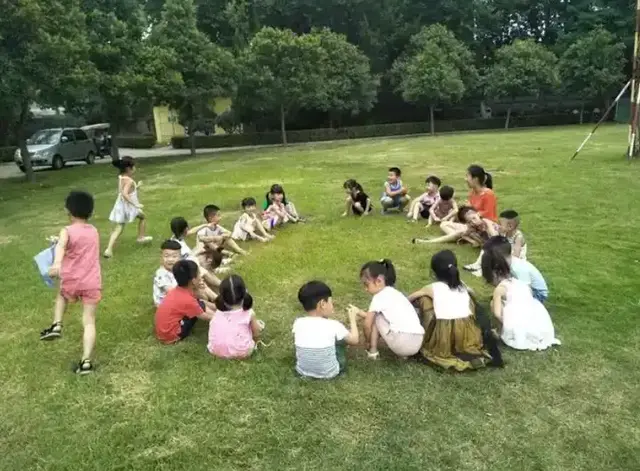 为什么孩子小时候很聪明，长大后却变得平庸 ​?