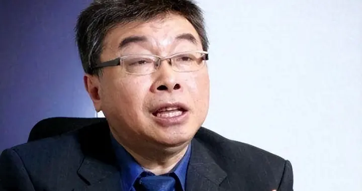 大陆提“完全统一”后，邱毅建议，这3个方面，不能实行“两制”