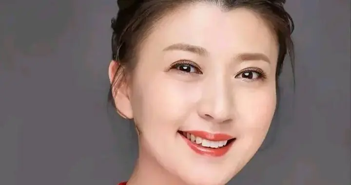 寂静的终章:闫学晶春晚"挂零″