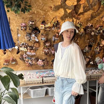 彩虹吃瓜娱乐：42岁郭碧婷在西双版纳旅游