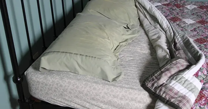 呼吸科医生呼吁：求求你们别再把旧被子、旧枕芯用到天荒地老了