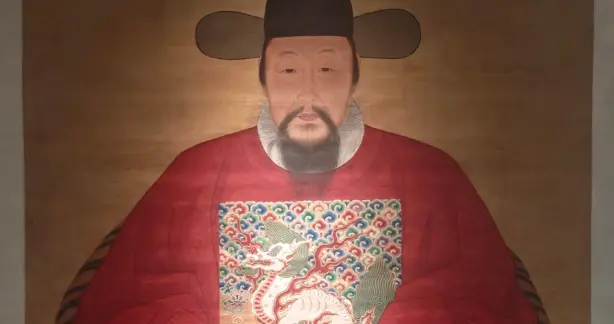 古代官员的朝服不敢随便洗？洗坏了要丢官
