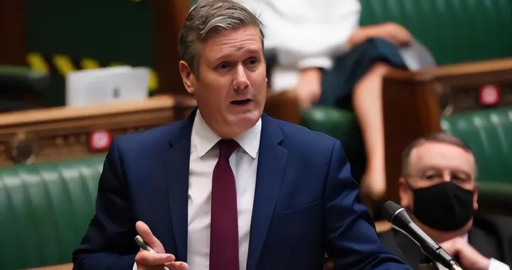 访华结束后，斯塔默果然变了！面对污蔑中国的反对党，直接开怼