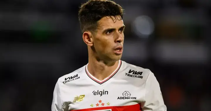 难说再见！一代巨星决定退役！