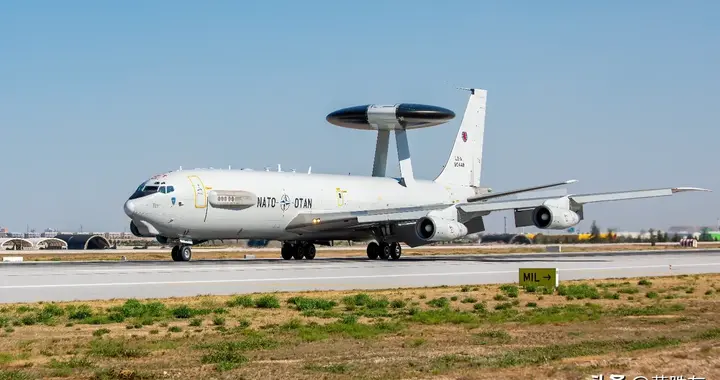 直击美军 “空中之眼”：沙特空军基地遇袭 美军 E-3 预警机受损惨重