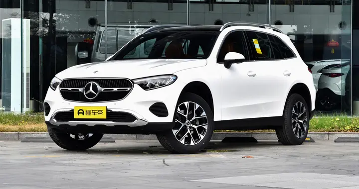 30万预算买奔驰GLC还是问界M7？先别被“排面”这个词带偏了