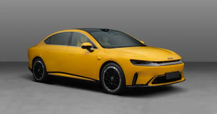 smart首款轿车，1.5T插混动力，比特斯拉Model 3长半个屁股