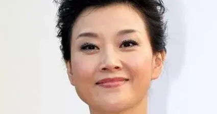 从“辣妹子”到“奶奶范”：宋祖英的人生，藏着不为人知的故事