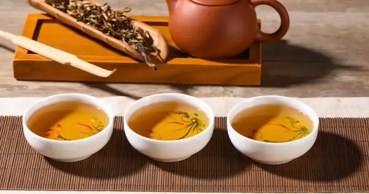 茶叶立大功！2.6万人研究：喝茶能护肝降脂，肝纤维化几率下降43%