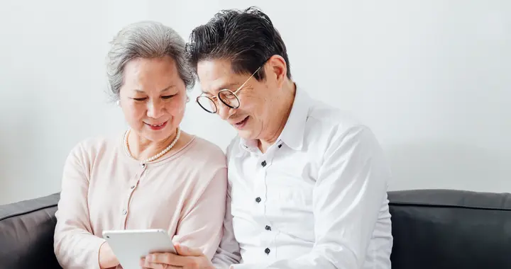 老人早醒、孩子晚睡、中年失眠？一家三代睡眠问题，9条建议讲透