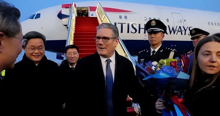 带着戒心来访？为防范“中国间谍”，英首相访华全员用一次性手机