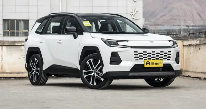 油车的"下一代"是什么样？我试了全新换代威兰达，让我眼前一亮