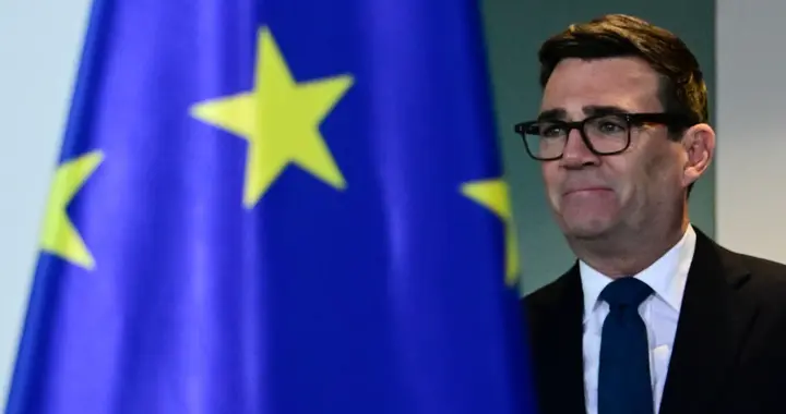 英国首相伯纳姆重申：他希望在自己有生之年看到英国重新加入欧盟