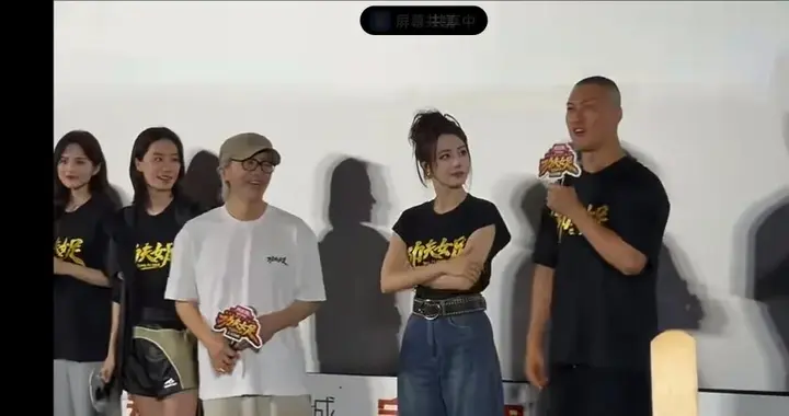 《功夫女足》9天破14.5亿许君聪追星23年圆梦，李诚儒评论区沦陷