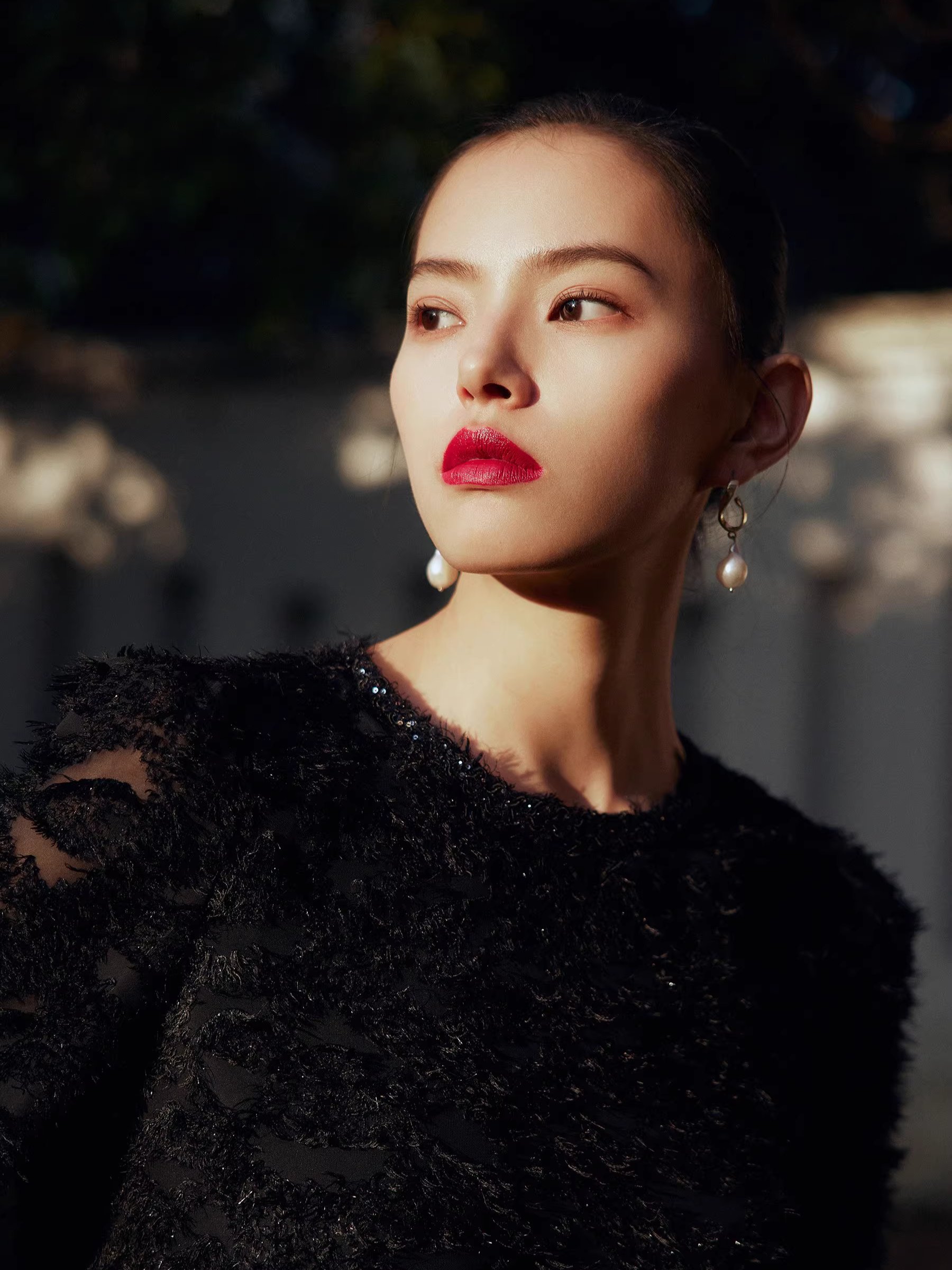 衣香丽影黑色拉毛雪纺衬衫女士2025年春