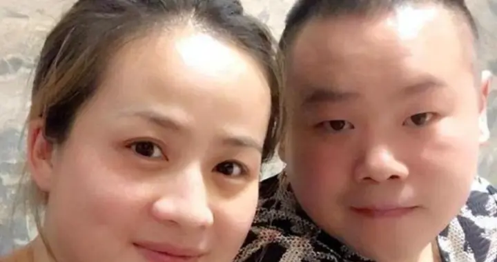 身家过亿的岳云鹏，豪掷千万宠5个姐姐，为何放任亲弟农村种地？