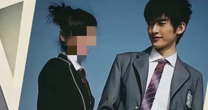 她至今无代餐，要是不塌房现在的白鹿虞书欣赵露思不会爆火这么快