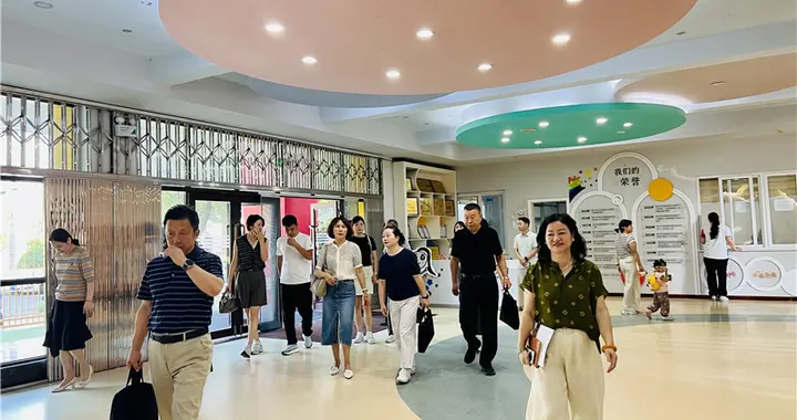 南郑区政协第四、第十学习组走进博远幼儿园开展实地调研