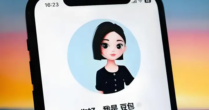 豆包AI助手太方便，3499元手机遭“封杀”，动了超级App的奶酪？